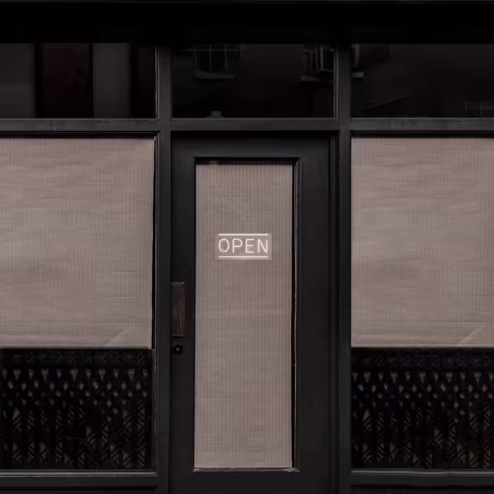 چراغ دیواری نئون دیزاین طرح Open_WHT