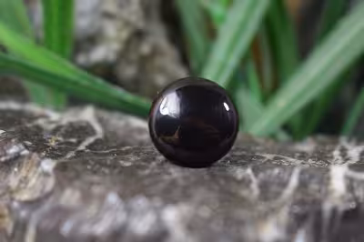 عقیق یمن سیاه