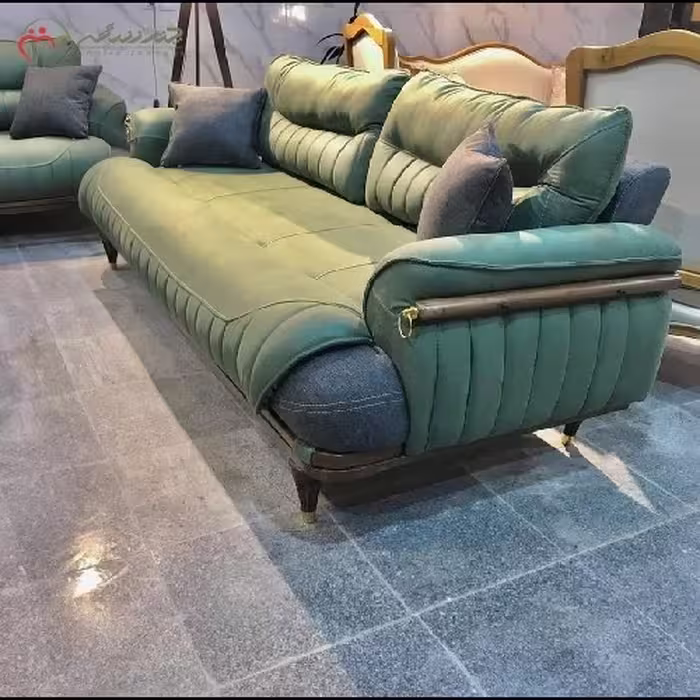 مبلمان راحتی تخت‌شو 7 نفره، با بدنه فلزی و چوب راش، دارای رنگ‌بندی متنوع پارچه و گارانتی