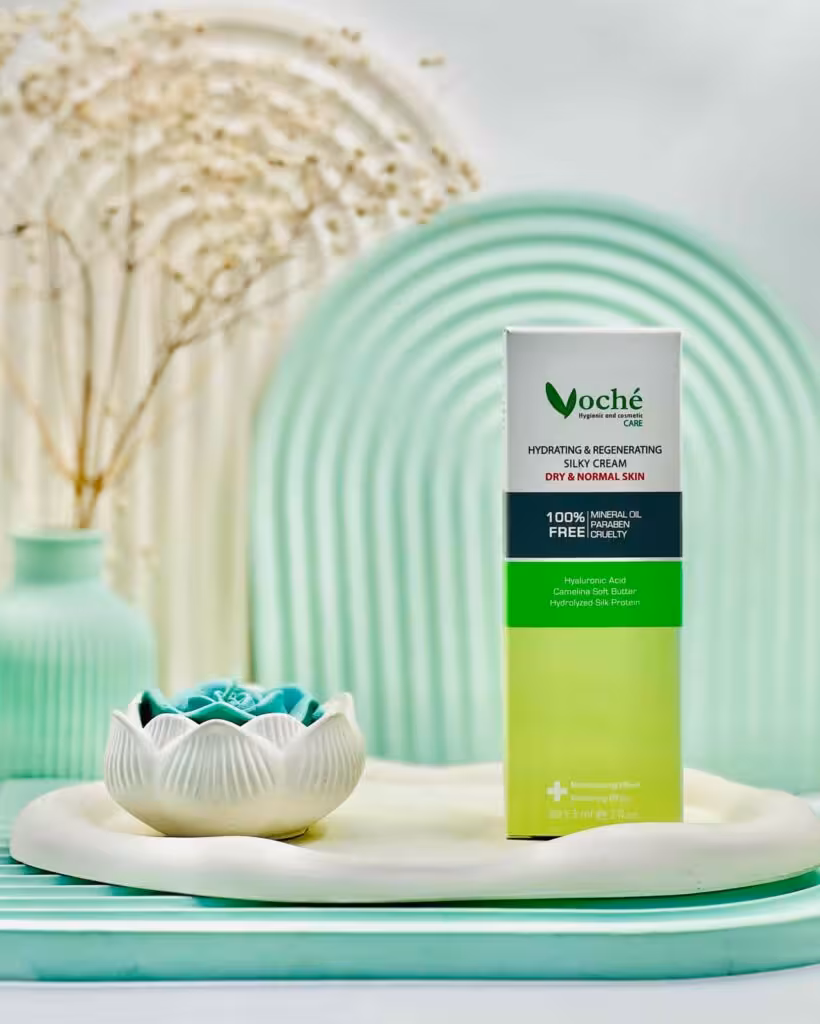 قیمت و خرید کرم آبرسان پوست خشک و معمولی وچه