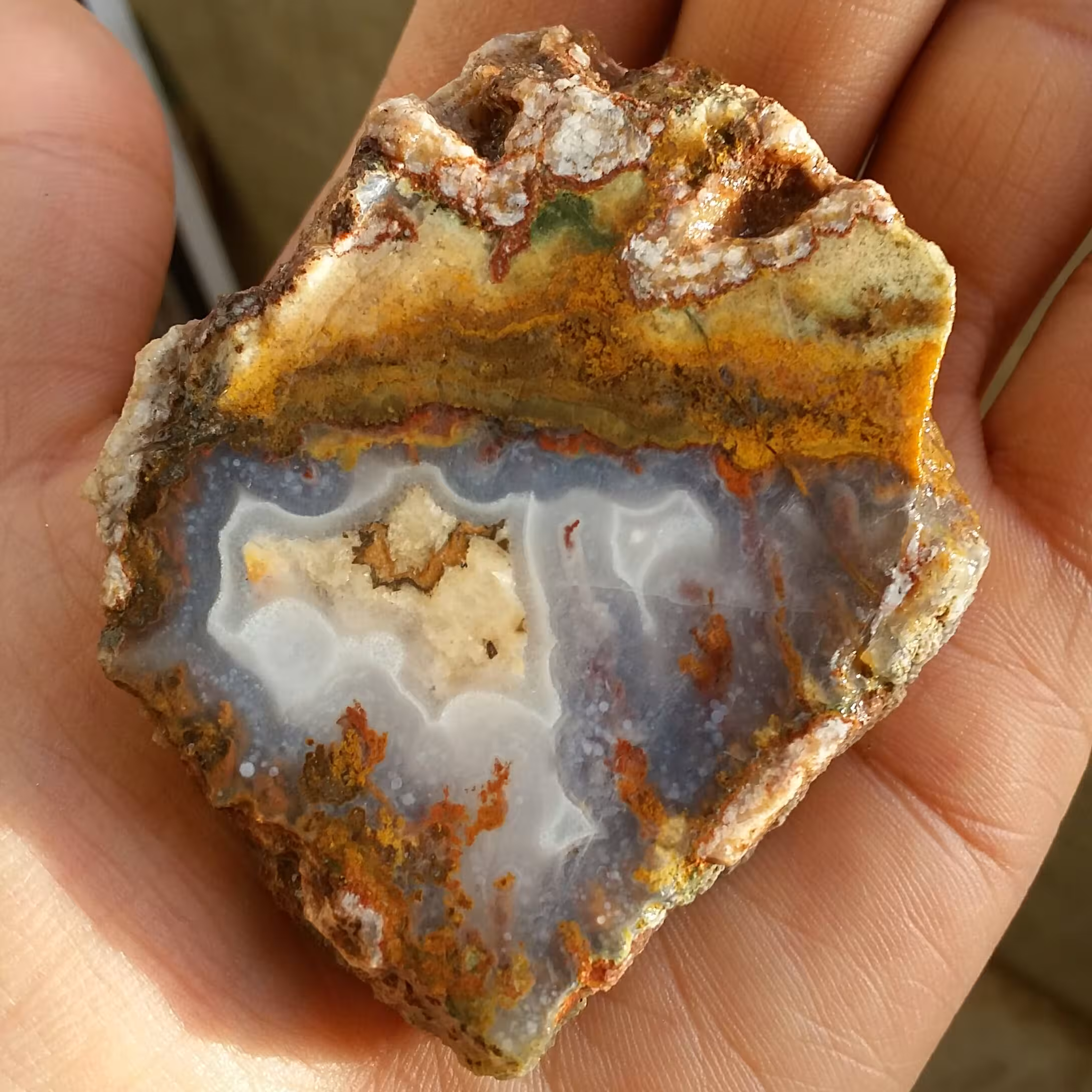 اسلایس سنگ راف عقیق سلیمانی 3 بعدی به همراه شجر منظره هفت رنگ محشر کاملا طبیعی
تابلو نقاشی طبیعی
خارق العاده خاااص