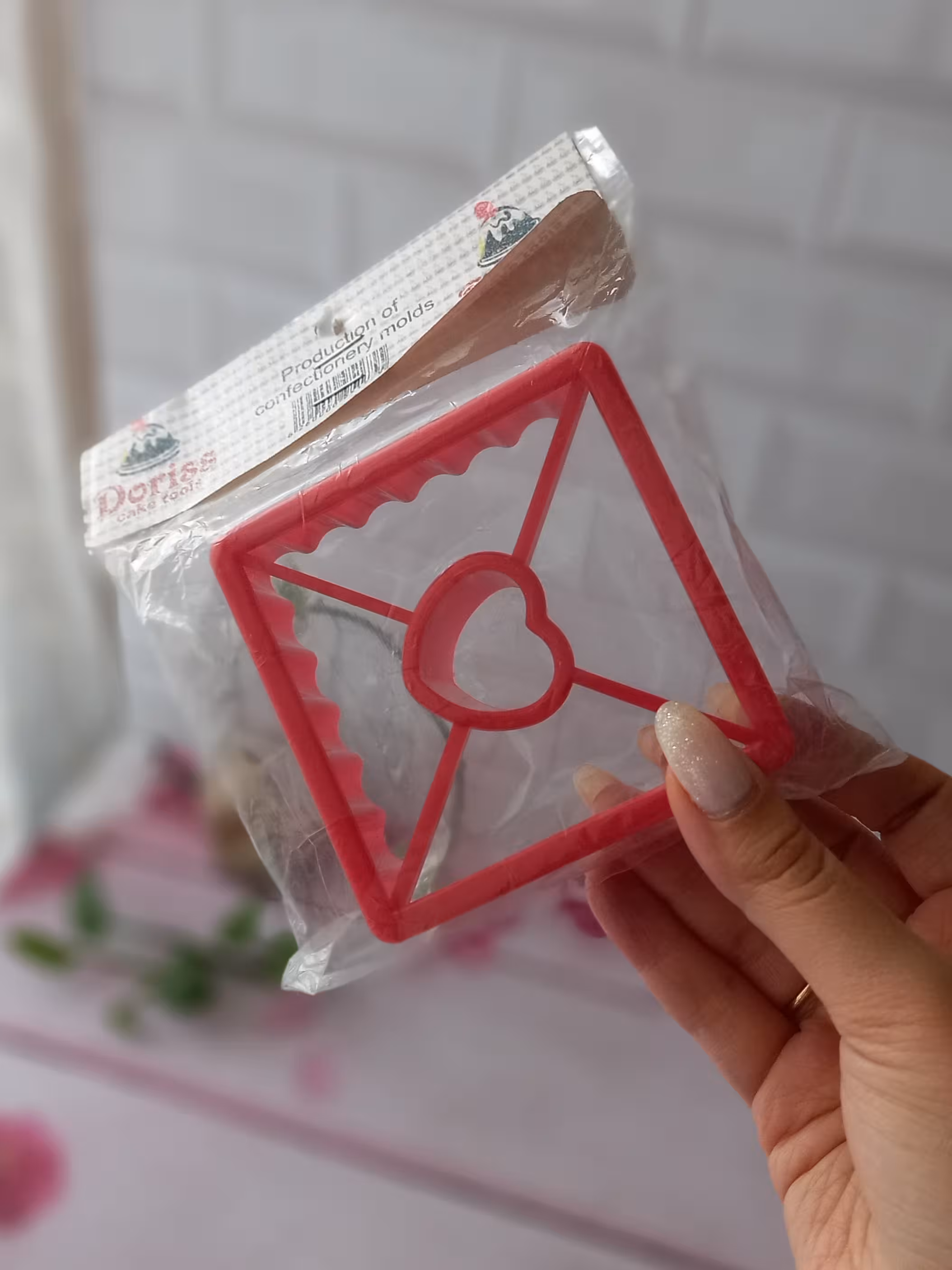 کاتر پلاستیکی دونات مربع دالبر