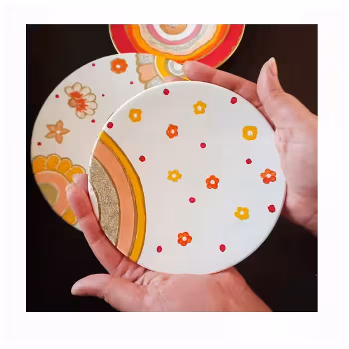  بشقاب دیوارکوب سفالی طرح گل و رنگ کد 15 مجموعه 3 عددی