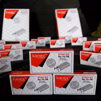 سوزن منگنه کانکس کد 100 مدل اداری همراه سایز 10 بسته 2000 عددی