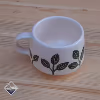 فنجان بهاری طرح برگ سبز