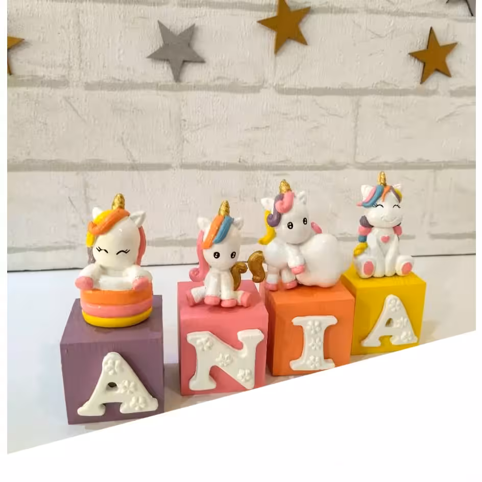 استند اسم مکعبی یونیکورن.استند مکعبی.پونی.تک شاخ. هراسم ورنگی به دلخواه شما کد21