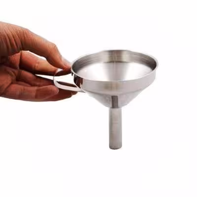 قیف استیل صافی دار