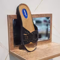 کفش دمپایی چرم زنانه کد DP003BK رنگ مشکی