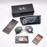 عینک ریبن پلاریزه مدل 3026 فریم نقره ای شیشه سبز