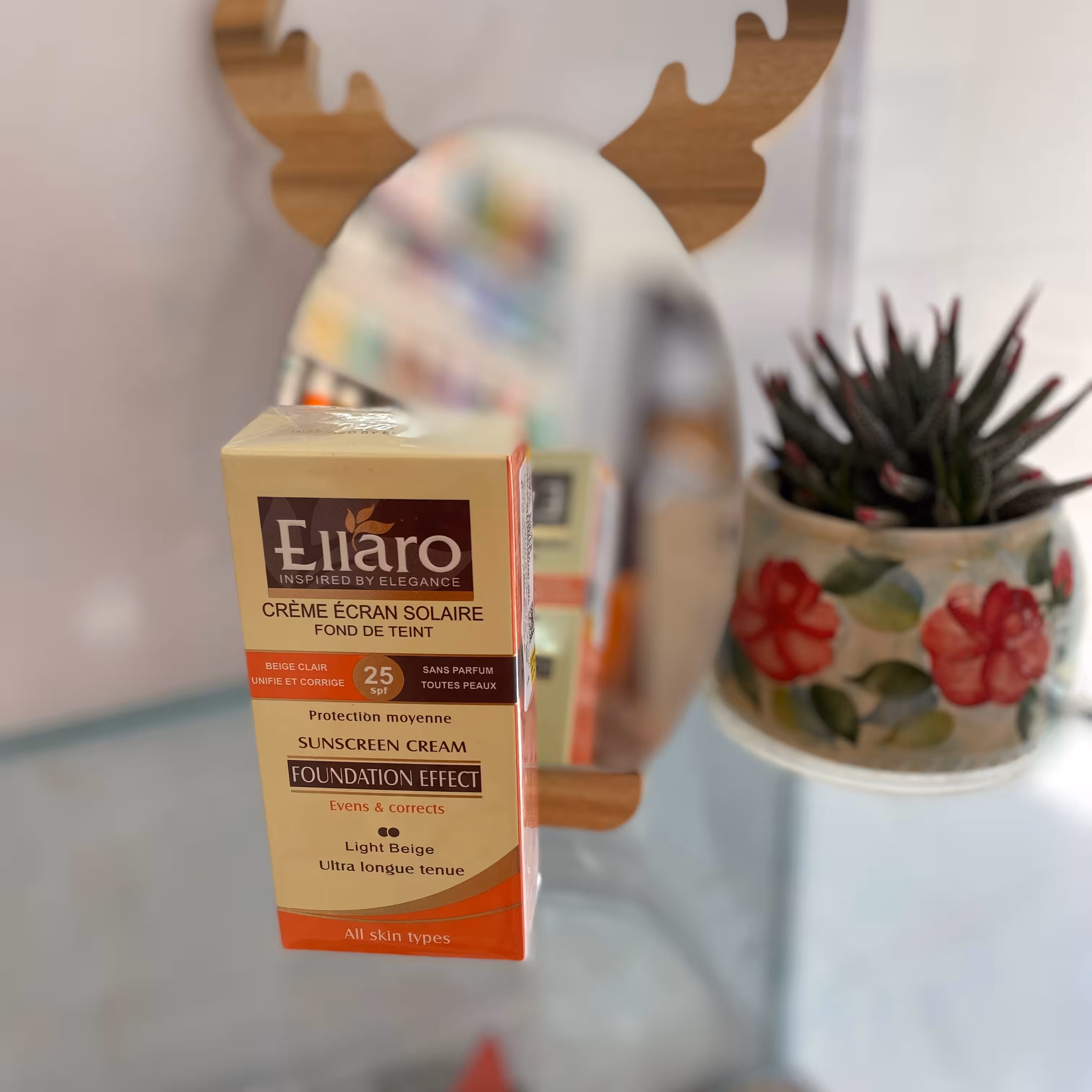 کرم ضد افتاب الارو 25 مناسب انواع پوست