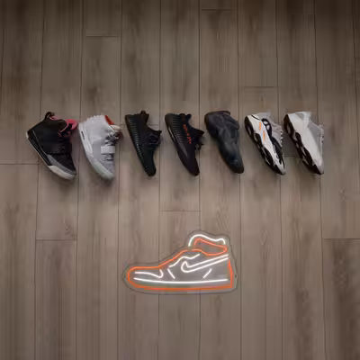 چراغ دیواری نئون دیزاین طرح Shoes-GL_ORG