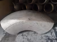 زانو   90 درجه LR/ قطر 139/8 به ضخامت 11 میل  از جنس   4541