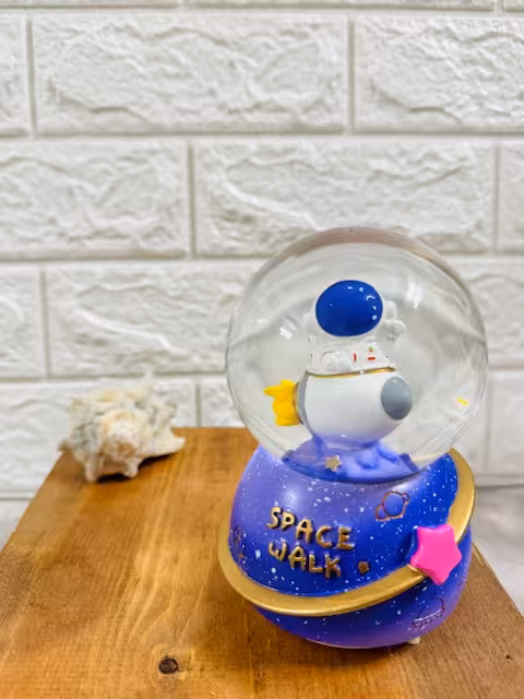 گوی موزیکال فضانورد 1 متوسط