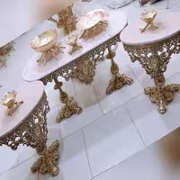 جلو مبلی سه تکه طرح دو تاج، صفحه سنگ، جنس آلیاژ آلومینیوم مقاوم