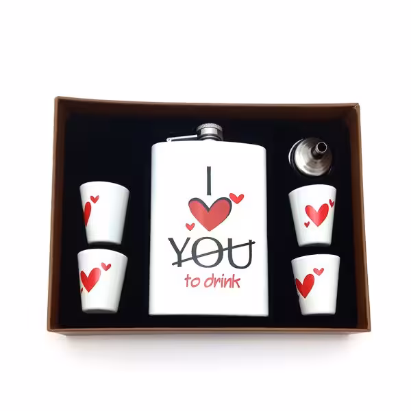 ست قمقمه جیبی 4 شات مدلI LOVE YOU کد s530204