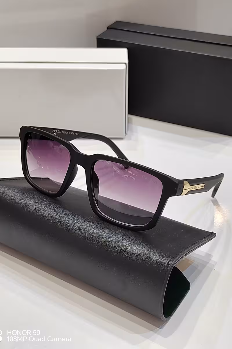 عینک آفتابی اسپرت پرادا 8608