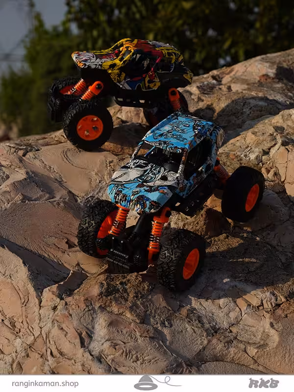 اسباب بازی ماشین آفرود دو موتوره Two-motor off-road vehicle toy