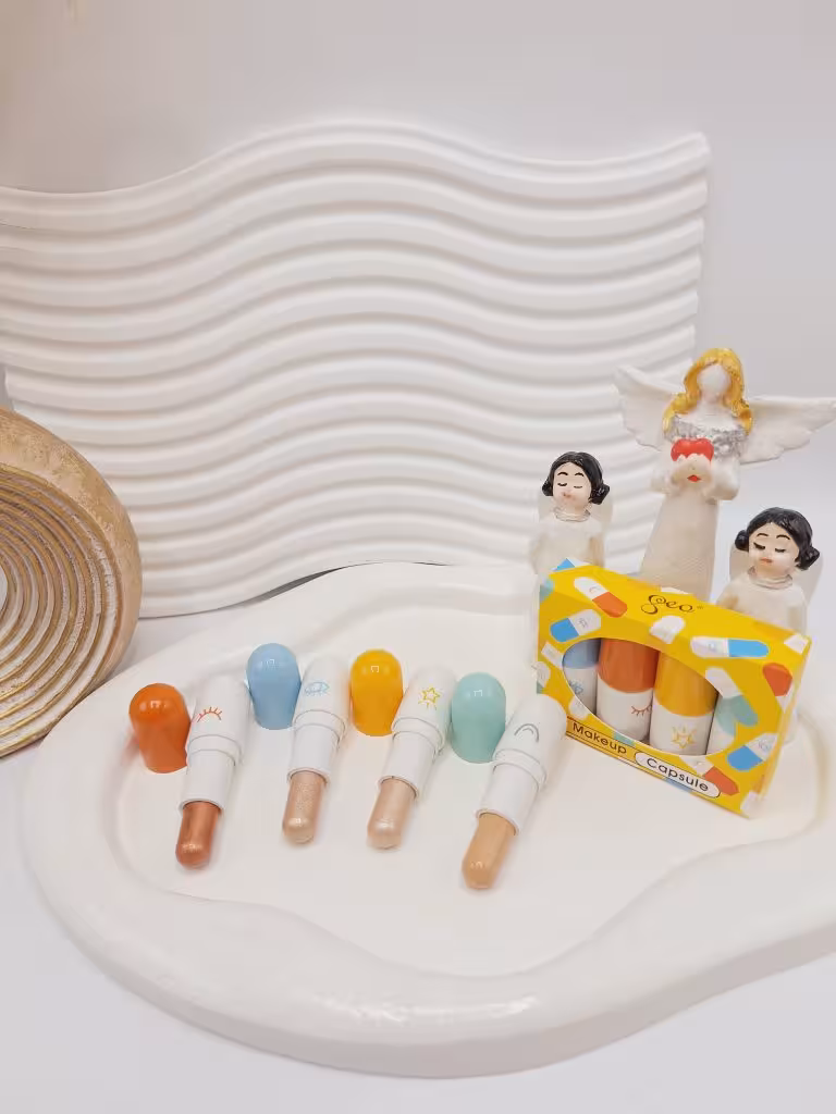 پک 4 تایی هایلایتر و کانسیلر جامد طرح کپسولی کد 2175