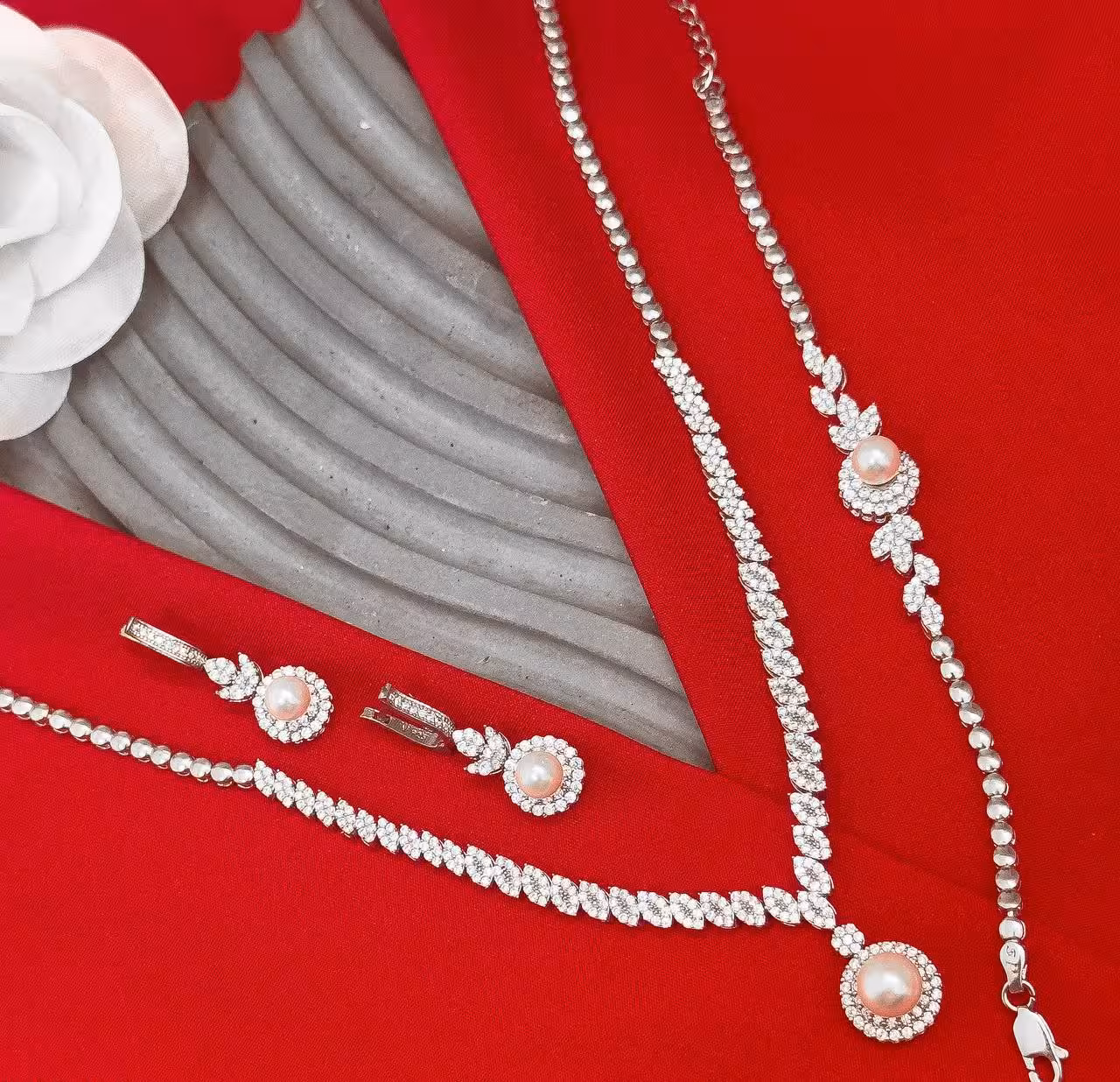 سرویس مرواریدی نقره جواهری زنانه کد 60448