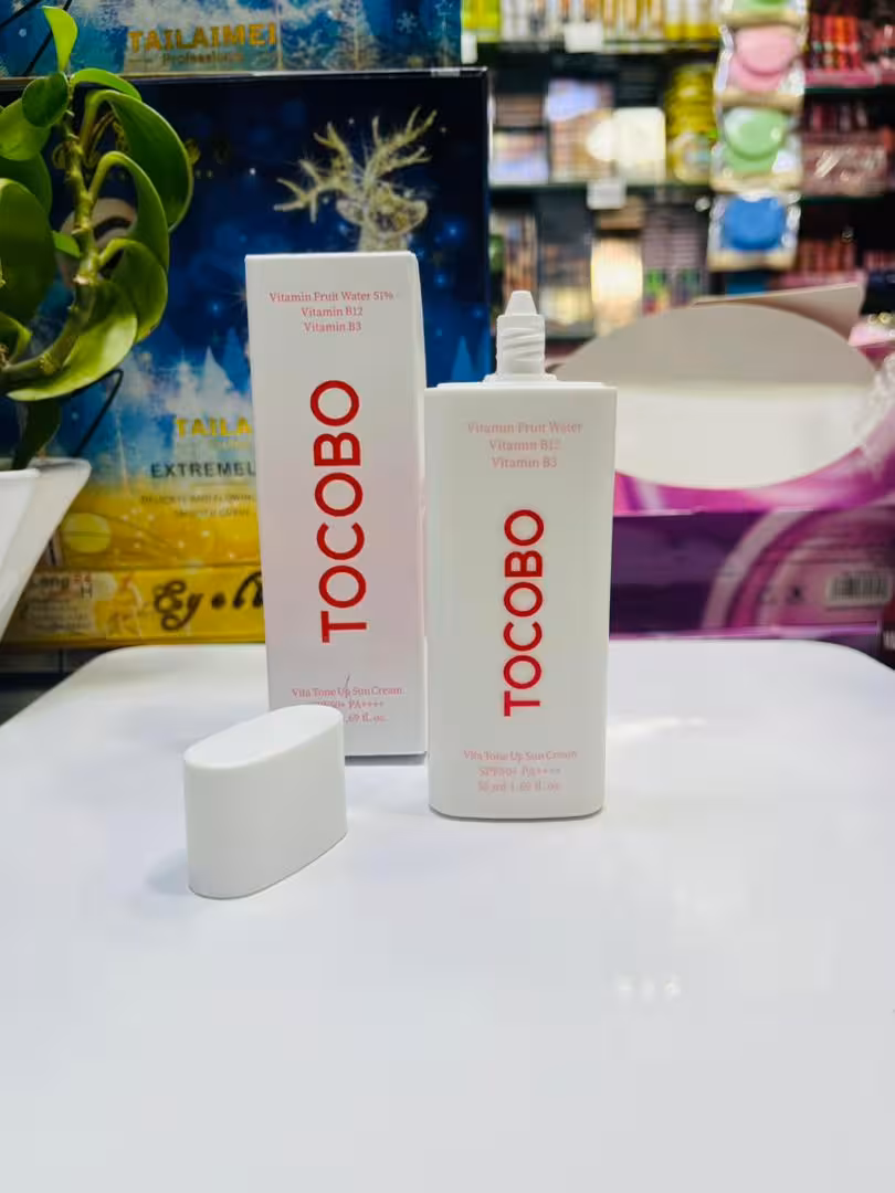 ضدآفتاب ضدچروک و ویتامینه توکوبو اس پی اف 50 حجم 50 میل