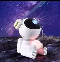 چراغ کهکشانی فضانورد نشسته ماه در دست