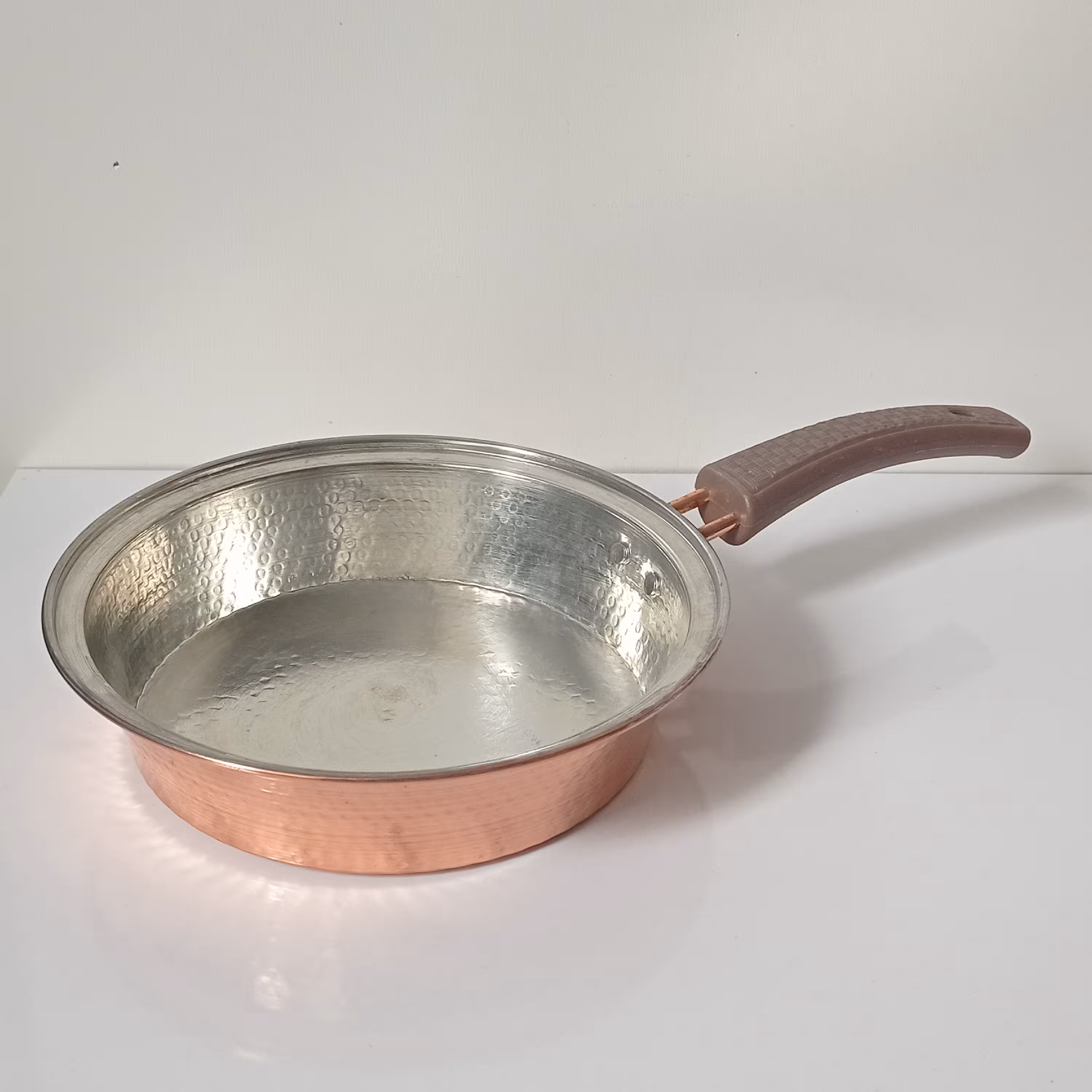 ماهیتابه مسی دسته پلاستیکی سایز 2 زنجانیها نانو