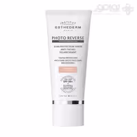 ضد آفتاب ضد لک و ضد پیری فوتوریورس استادرم رنگ لایت بژ حجم 50 میل