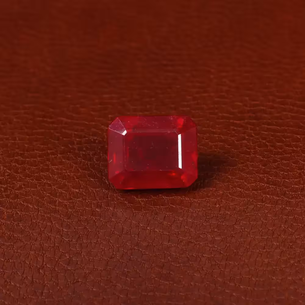 نگین یاقوت سرخ کد 30026 - جواهری مشاهیر