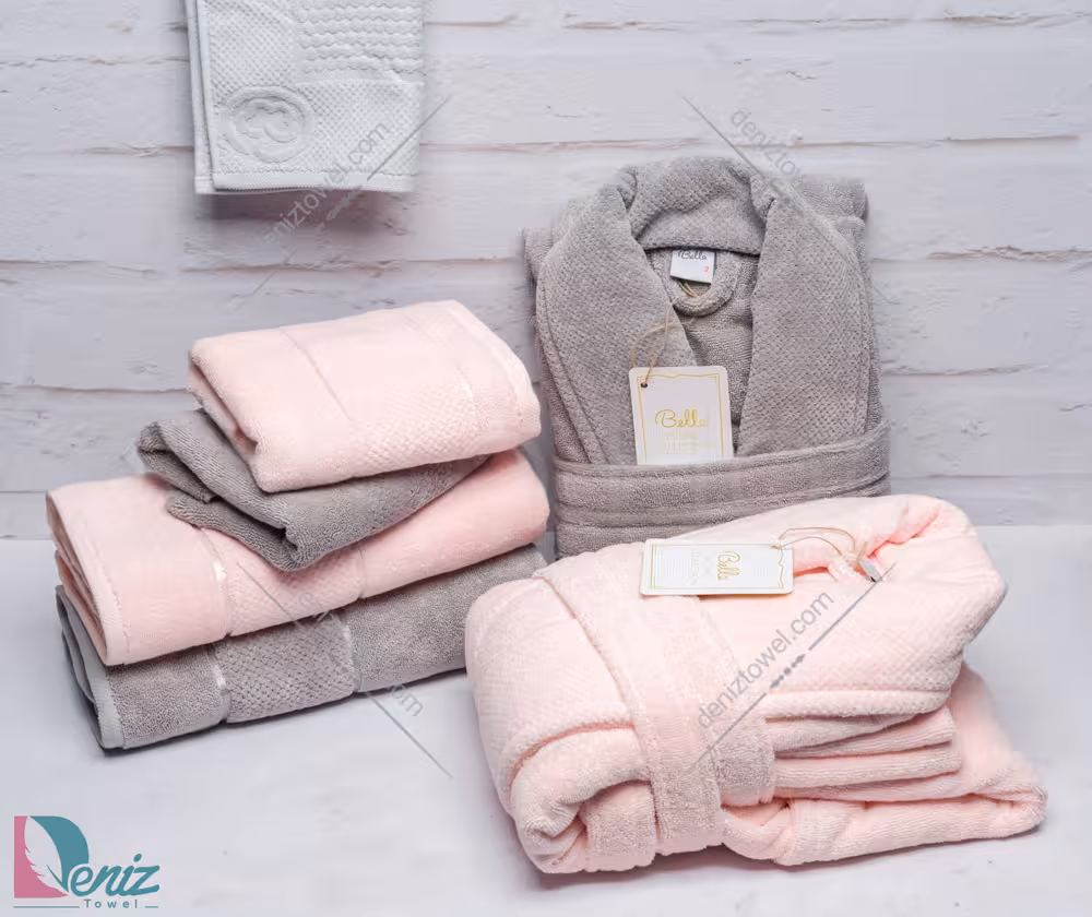 حوله ست دو نفره طرح ماکرو رنگ فیلی و صورتی