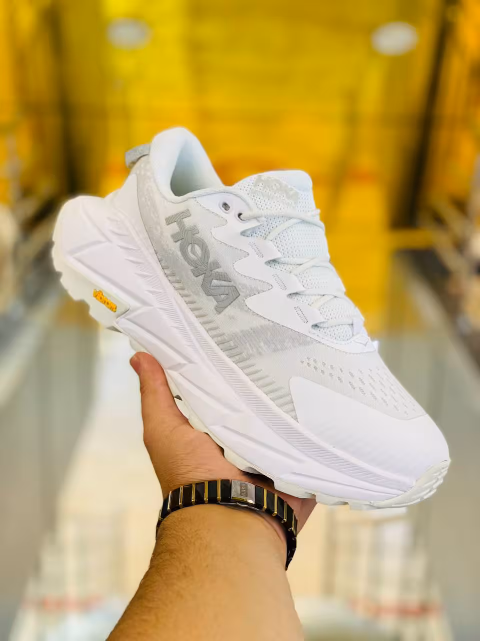 کتونی مردانه  وارداتی ویتنامی هوکا زیر ویبرامHOKA SKYLINEFLOATX vietnam سایز 40 تا 45