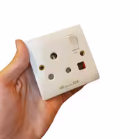 پریز کولر 32 آمپر HK
