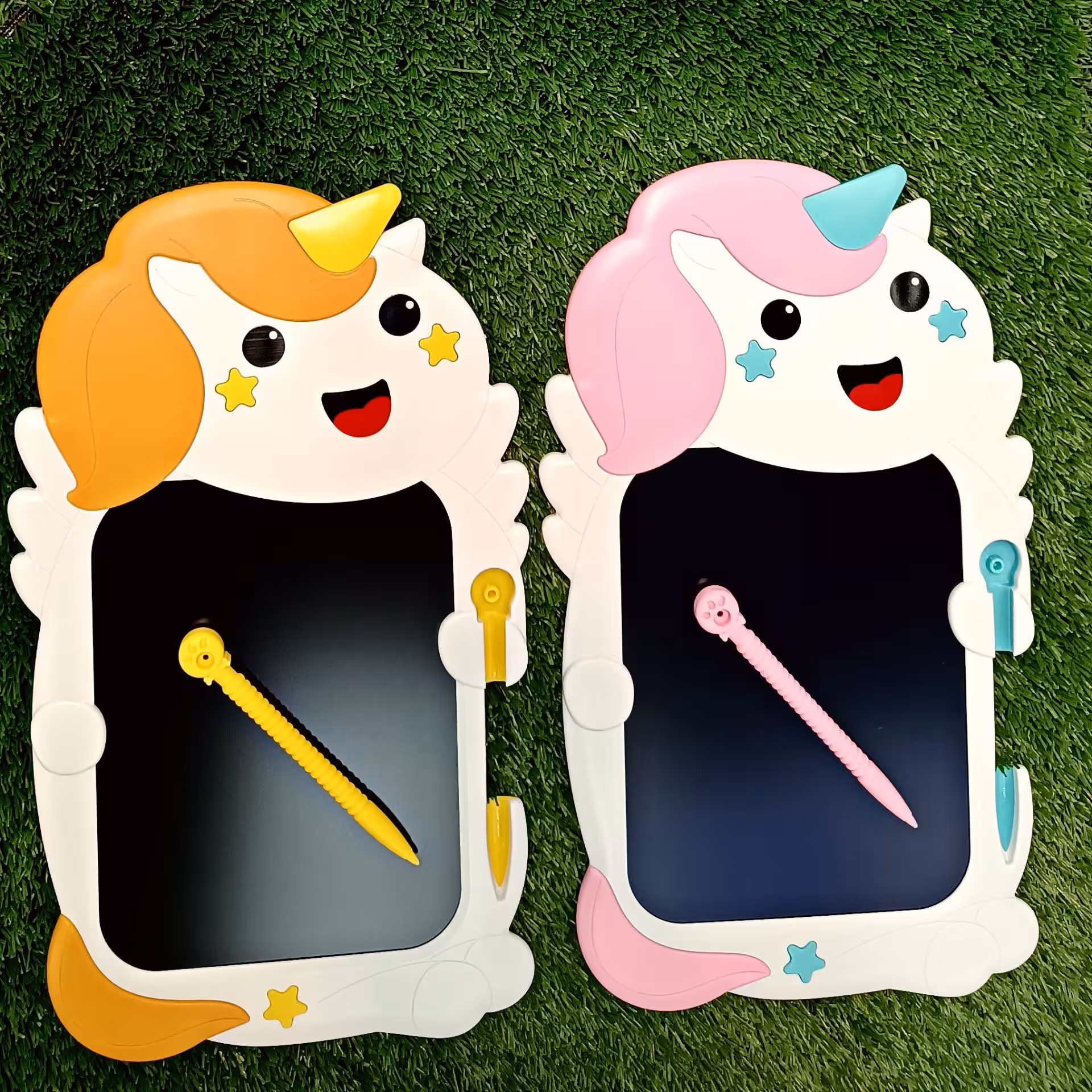 تبلت جادویی 9 اینچ طرح یونیکورن  تبلت مغناطیسی تبلت نقاشی کاغذ دیجیتالی تبلت دیجیتالی تبلت نوشتاری یونیکورنی اسب تک شاخ 