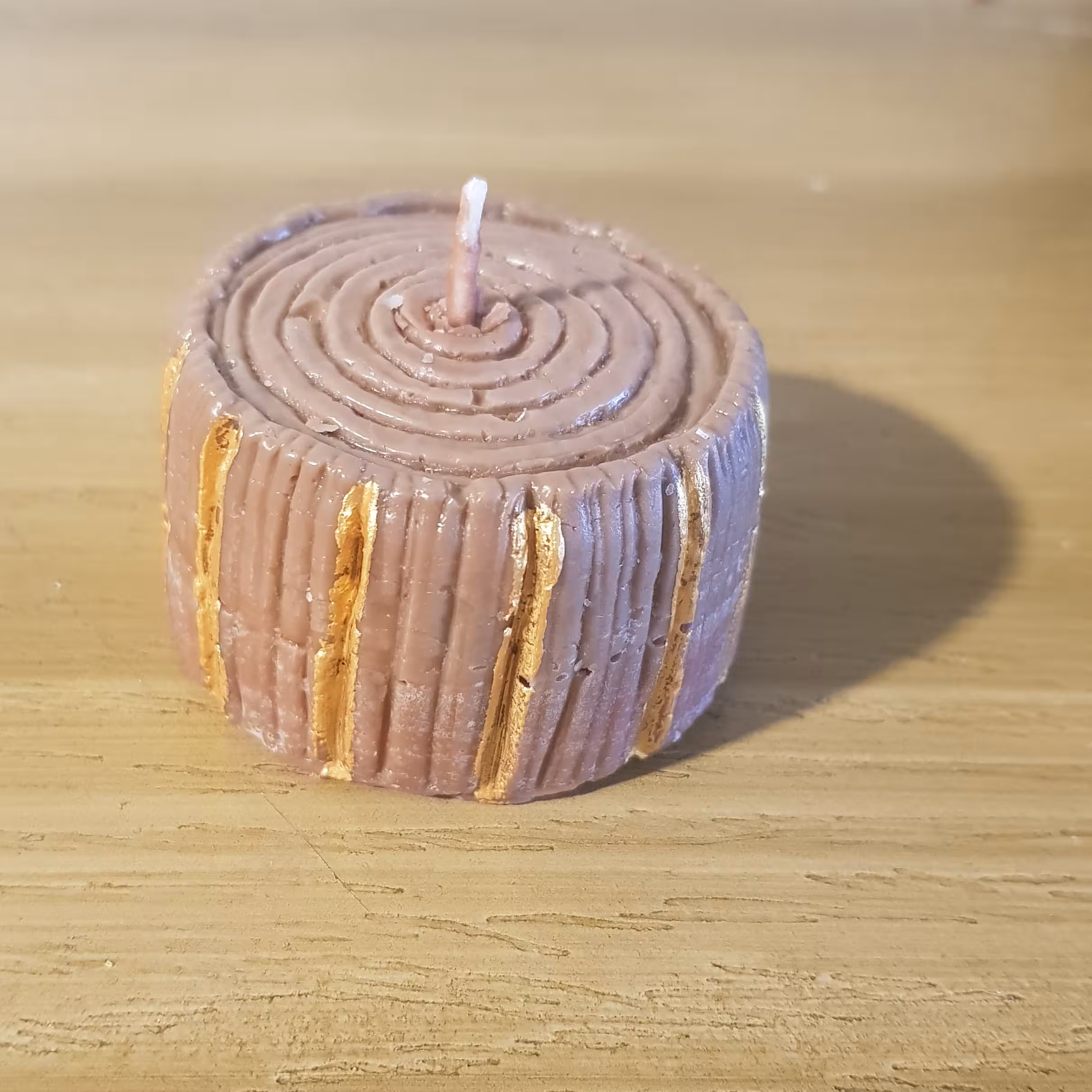 شمع تنه درخت 