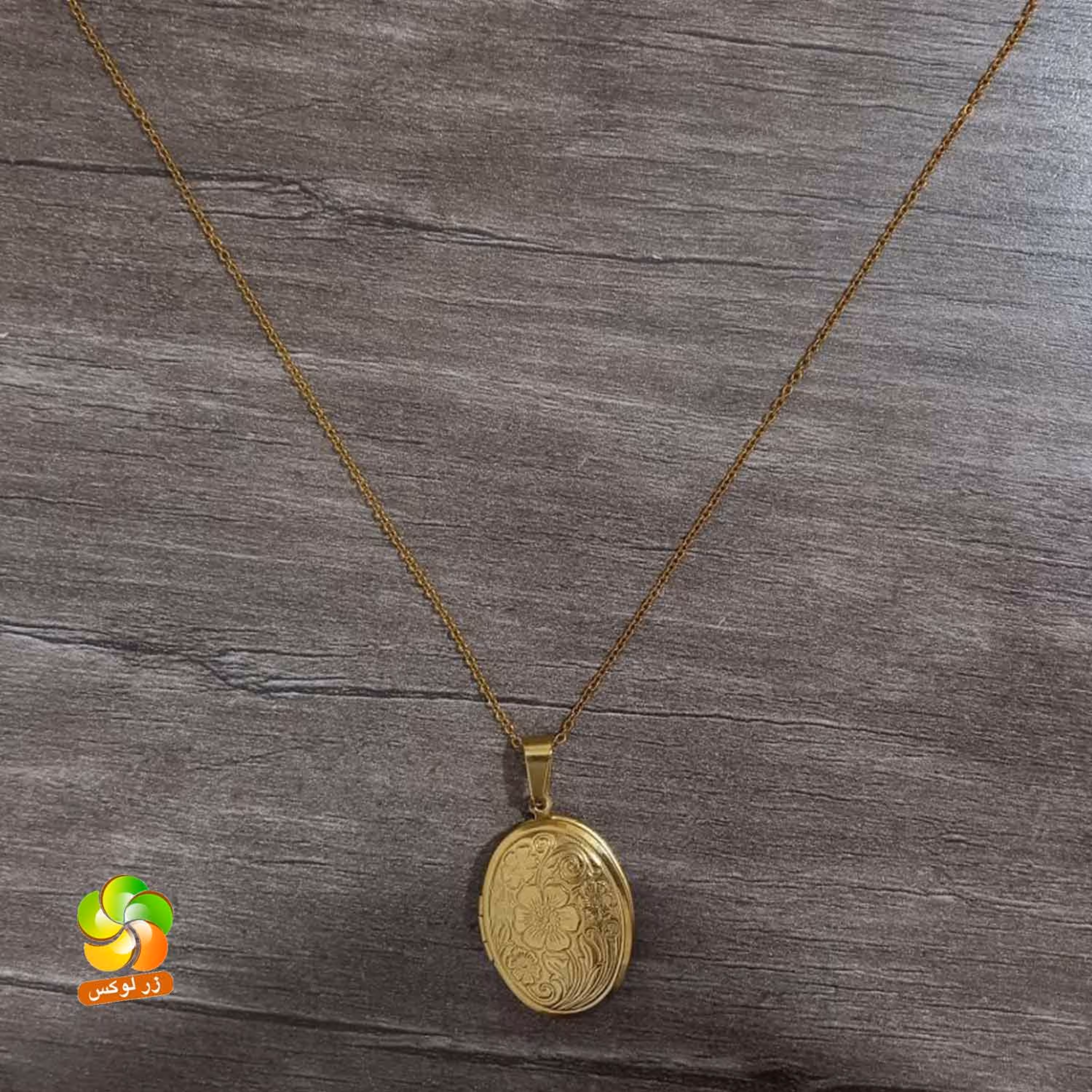 گردنبند قاب عکس استیل طلایی