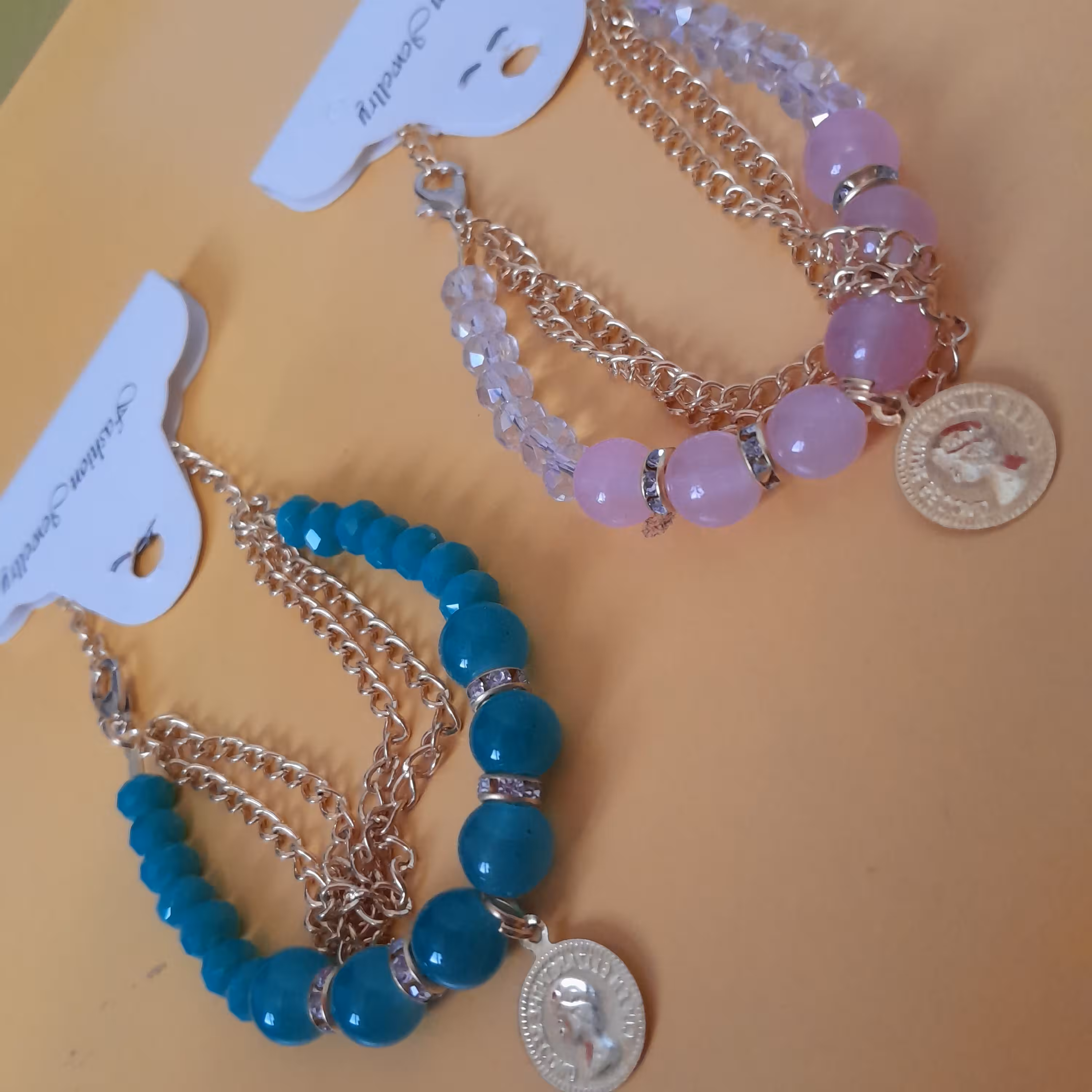 دستبند مهره ای