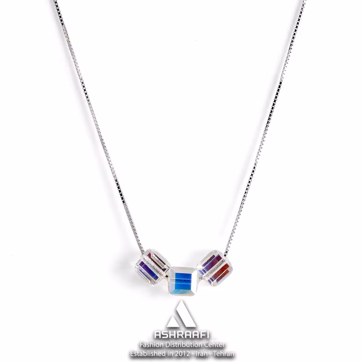 گردنبند سه کریستال سواروسکی Swarovski Cube Crystal Necklace 01