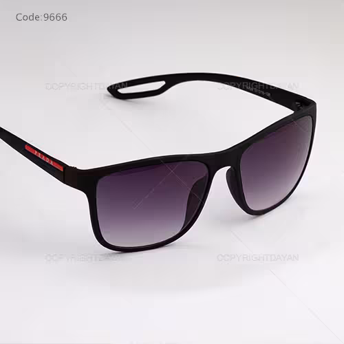 عینک آفتابی زنانه مارک پرادا رنگ مشکی