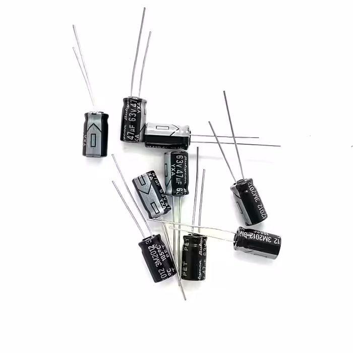 خازن 47 میکروفاراد 63 ولت ژاپنی Rubycon