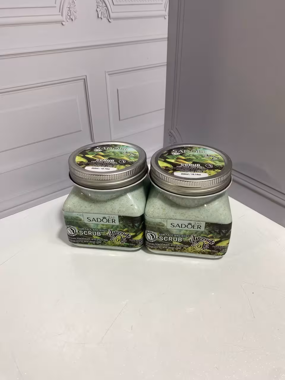 اسکراب شنی آووکادو سادور