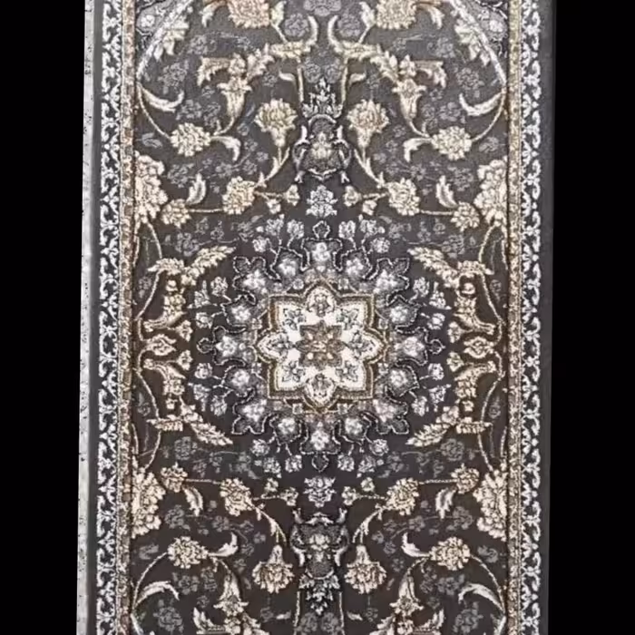 پشتی فرشی 700شانه پرزی طرح کارینا