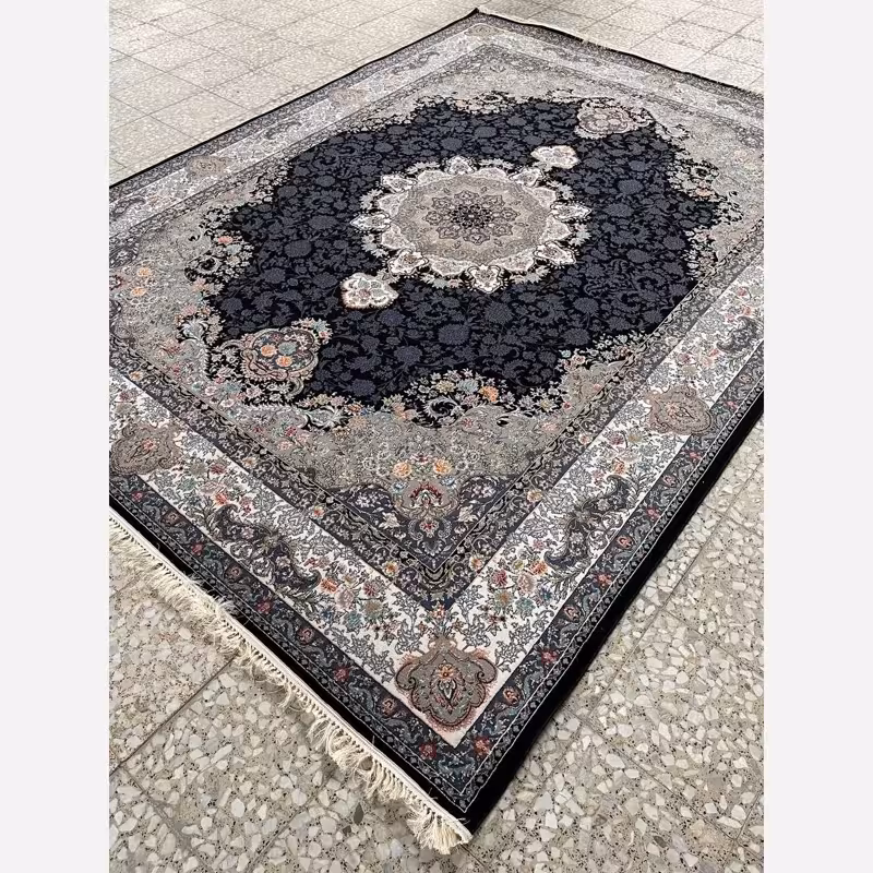 فرش ماشینی کاشان 700شانه9متری طرح ناهیدسرمه ای(باارسال رایگان)