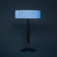 میز نورانی گرد مدل سوارز پایه استیل سکه ای