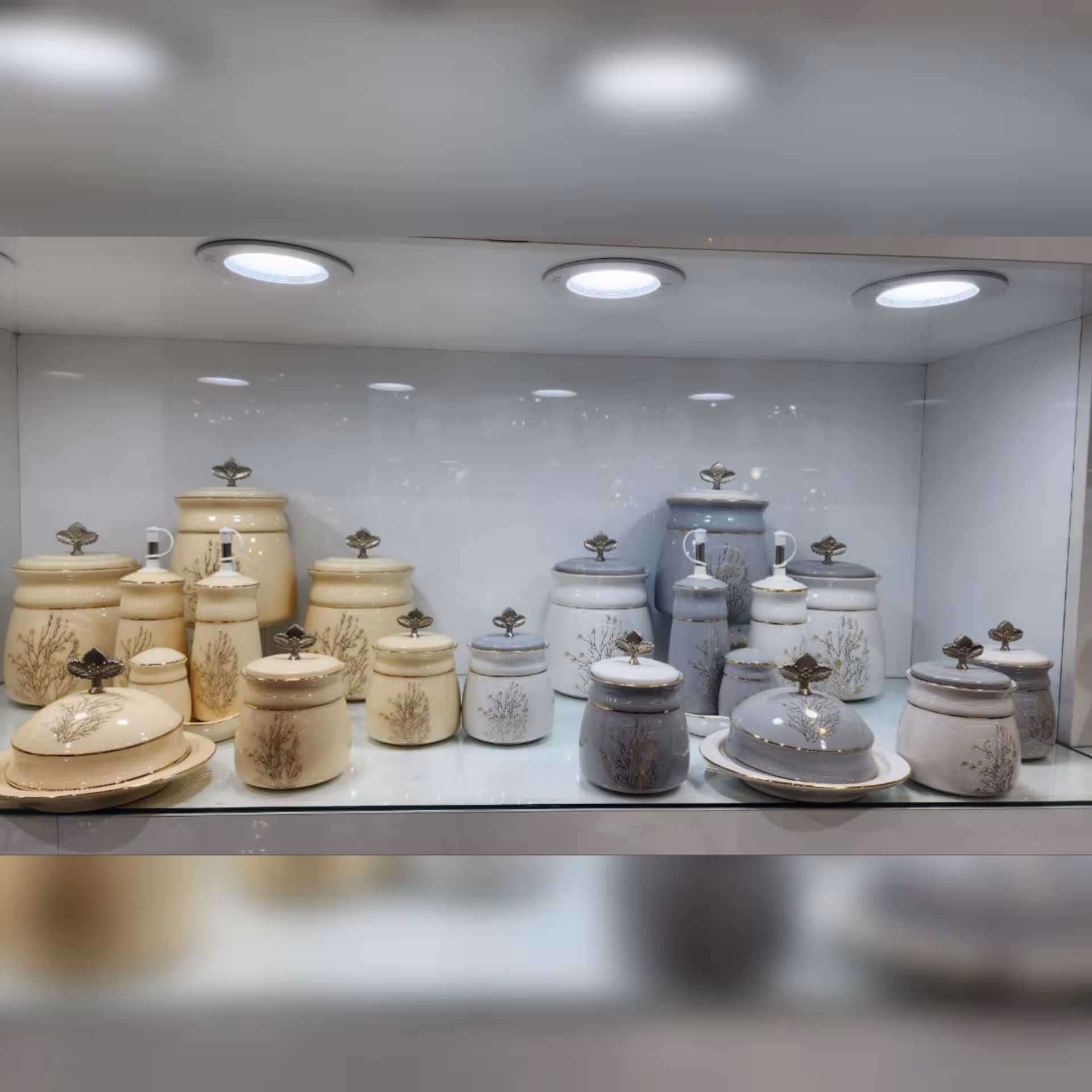 پاسماوری14 پارچه  جنس سرامیک درجه یک 
دربها دارای واشر