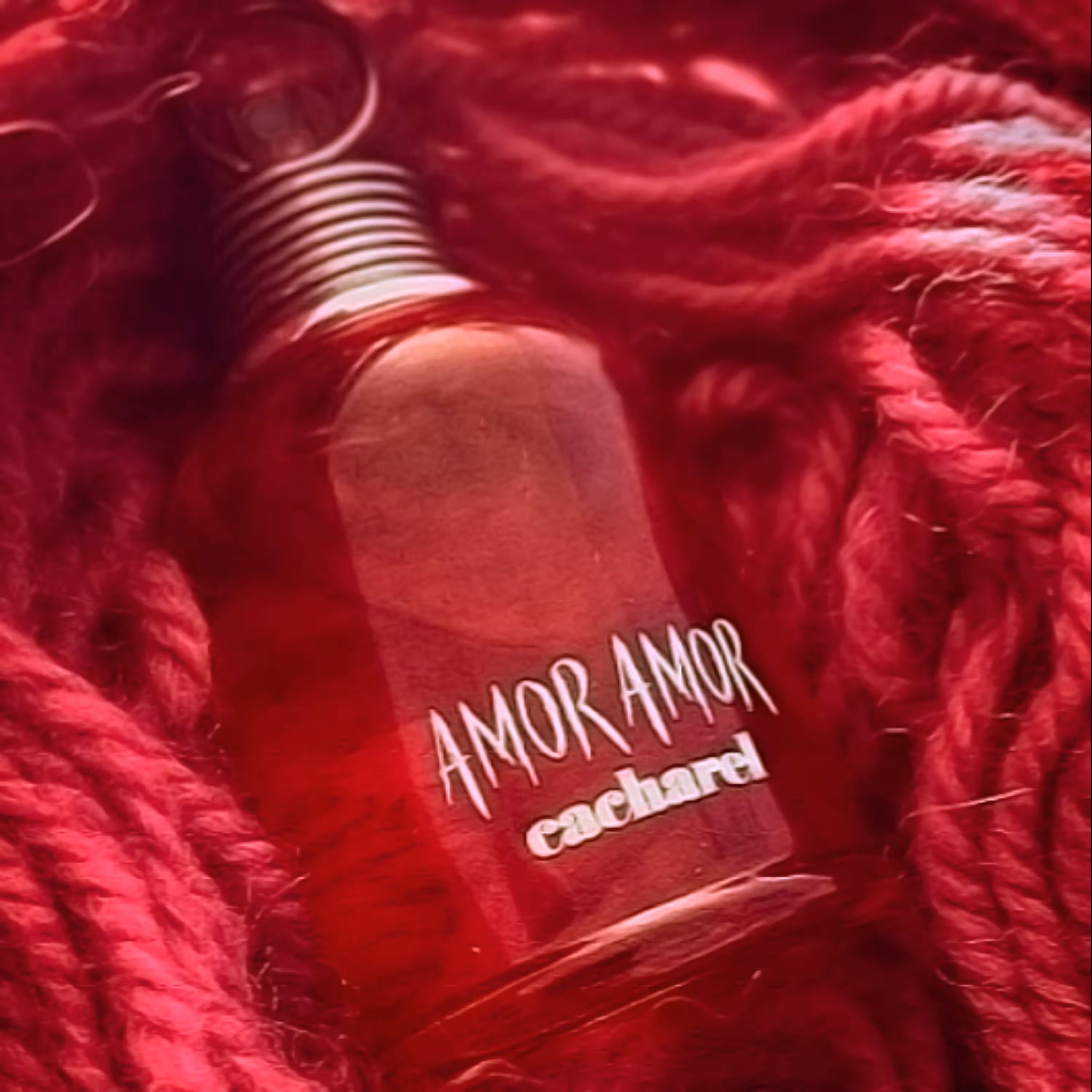 عطر کاچارل آمور آمور با حجم 10 میل - Cacharel Amor Amor