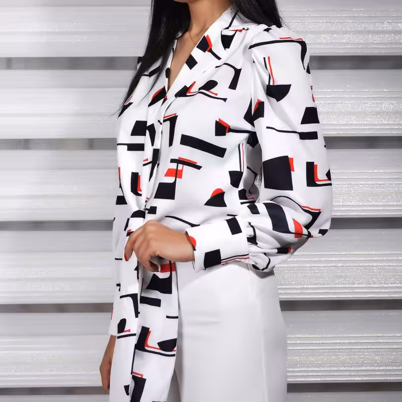 شومیز زنانه مجلسی جنس فلور بسیار زیبا رنگ قرمز و مشکی