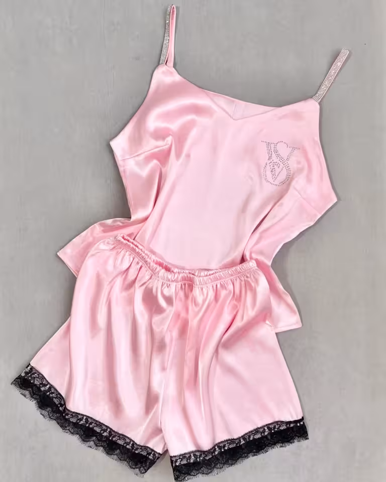 ست تاپ و شلوارک ساتن طرح ویکتوریا سکرت | خرید لباس خواب شیک