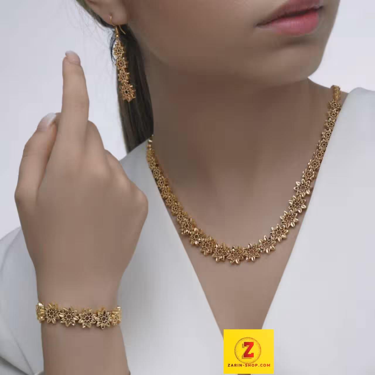 سرویس زنانه طلایی طرح طلا