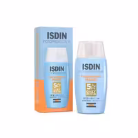 ضد آفتاب ایزدین بی رنگ مدل فیوژن واترSPF50