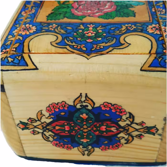 جعبه چوبی طرح گل و مرغ مدل E77