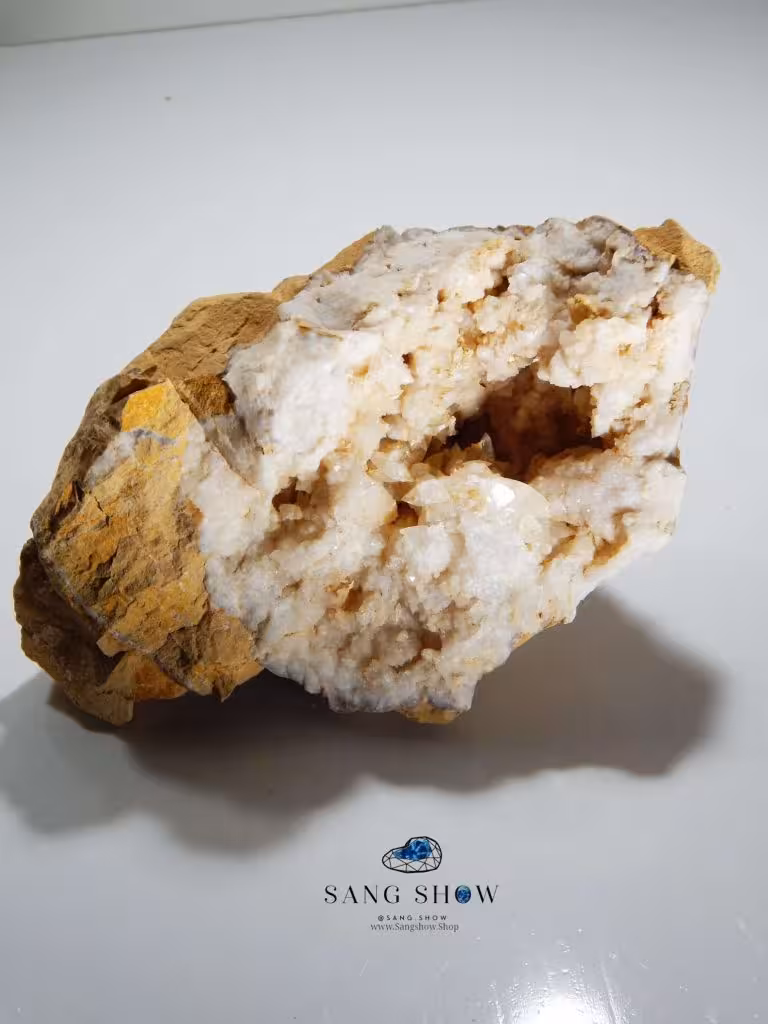 سنگ سلستین شفاف بی رنگ و بزرگ S330